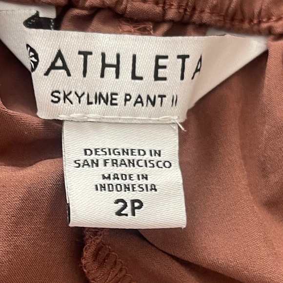Athleta Skyline Pant II Reddish-Brown Sz 2P - Picture 8 of 10